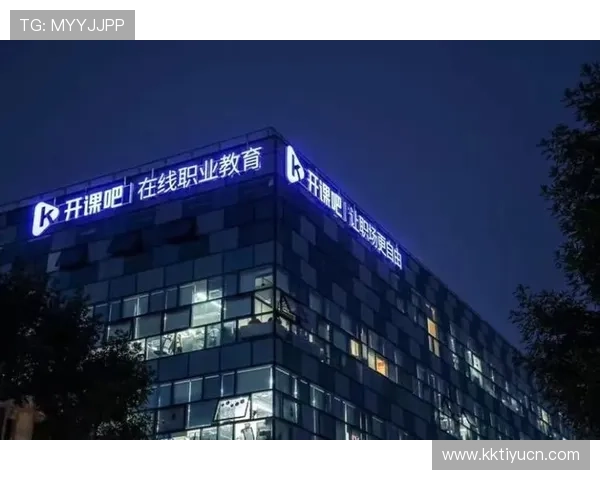 蓝鲸中文站：推动中文文化传播与交流的重要桥梁